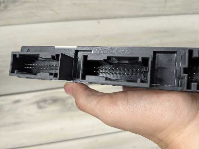 OEM BMW F10 F07 F12 F01 F06 F25 CAS4 Comfort Access Control Unit Module w/ Key