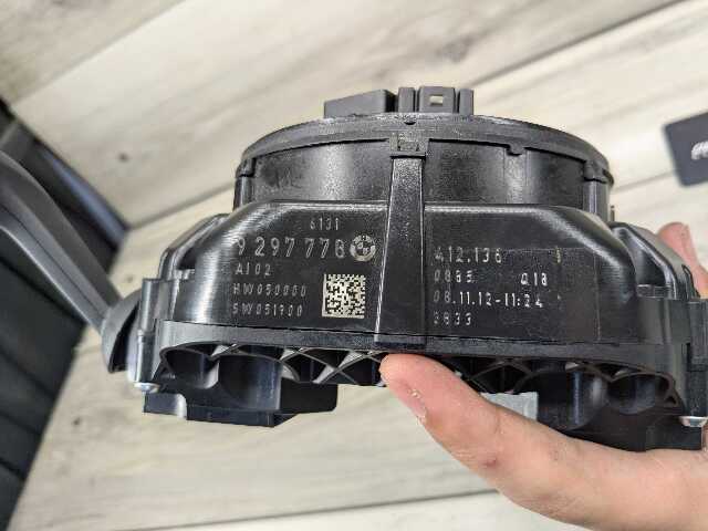OEM BMW F01 F02 F06 F10 F13 Steering Switch Control Angle Sensor Clock Spring