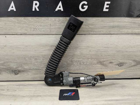 13-16 OEM BMW F01 F02 F10 528 750 M5 Front Right Passenger Side Seatbelt Buckle