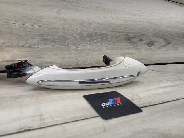 OEM BMW F02 F06 F10 F13 M5 M6 FRONT Left Driver Door Handle COMFORT ACCESS White