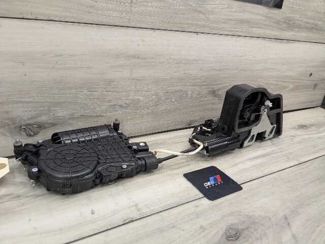 OEM BMW F01 F02 740 750 FRONT RIGHT Door Lock Latch Actuator SOFT CLOSE