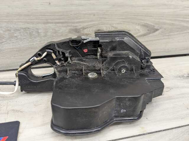OEM BMW F01 F02 740 750 FRONT RIGHT Door Lock Latch Actuator SOFT CLOSE