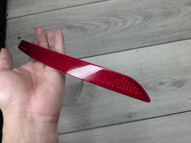 13-15 OEM BMW F01 F02 740 750 Rear Bumper Right Passenger Marker Light Reflector
