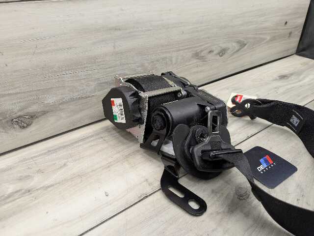 13-15 OEM BMW F01 F02 740 750 760 B7 Front Left Driver Side Seatbelt Retractor