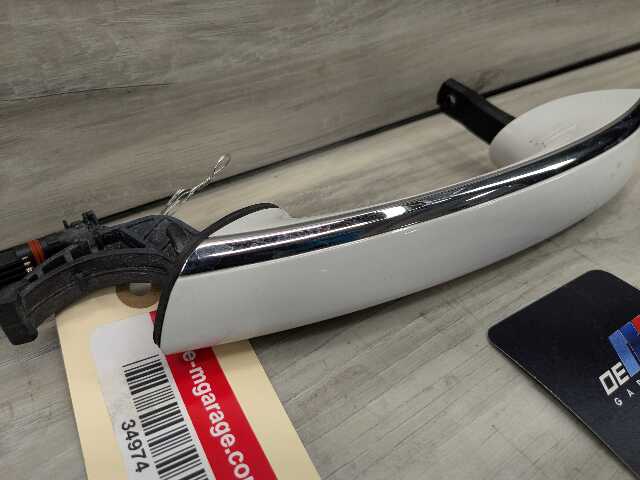 16-19 OEM BMW G11 G12 740 750 REAR Left Driver Door Handle COMFORT ACCESS White