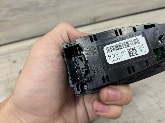 16-19 OEM BMW G12 740 750 M760 Rear Left Right Window Door Sun Shade Switch