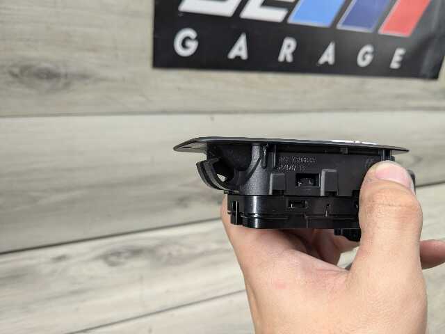 16-19 OEM BMW G12 740 750 M760 Rear Left Right Window Door Sun Shade Switch
