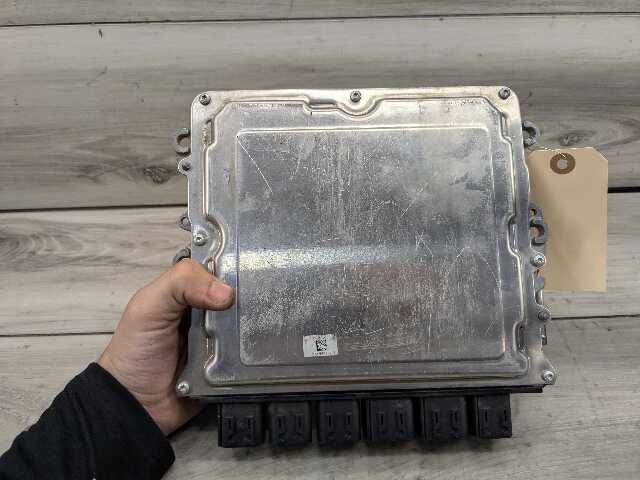 OEM BMW G11 G12 G30 M550 750 DME ECU N63R Engine Control Module Computer 880