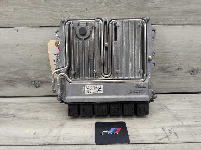 OEM BMW G11 G12 G30 M550 750 DME ECU N63R Engine Control Module Computer 880