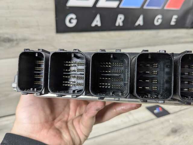 OEM BMW G11 G12 G30 M550 750 DME ECU N63R Engine Control Module Computer 881