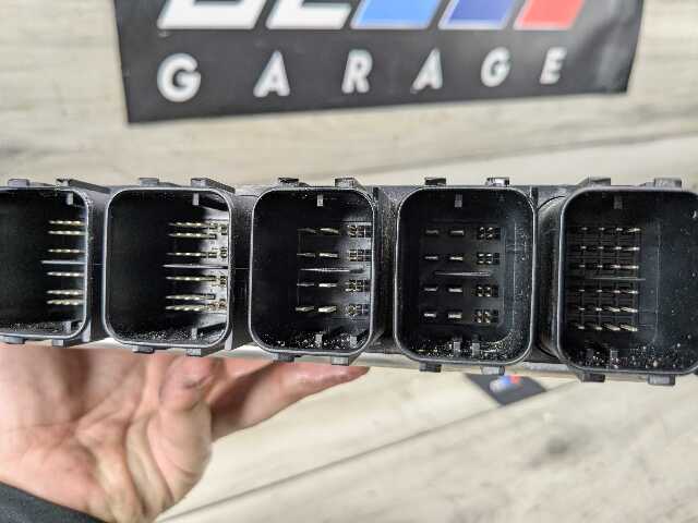 OEM BMW G11 G12 G30 M550 750 DME ECU N63R Engine Control Module Computer 881