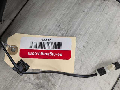 OEM BMW F90 G11 G12 G30 530 540 M550 750 M5 Front Left or Right Seatbelt Buckle