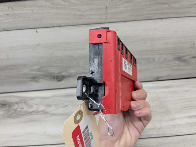 OEM BMW G11 G12 G14 G15 G16 G30 B+ Junction Terminal Power Relay Fuse Box