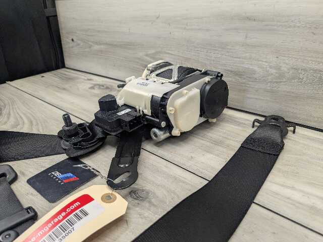 OEM BMW G11 G12 740 750 M760 Front Right Passenger Seat Belt Retractor Black