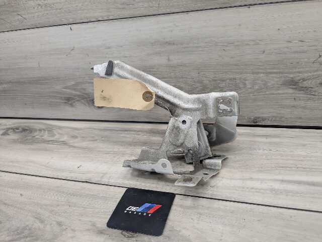 16-19 OEM BMW G11 G12 740 750 Front Right Passenger Fender Holder Bracket SET