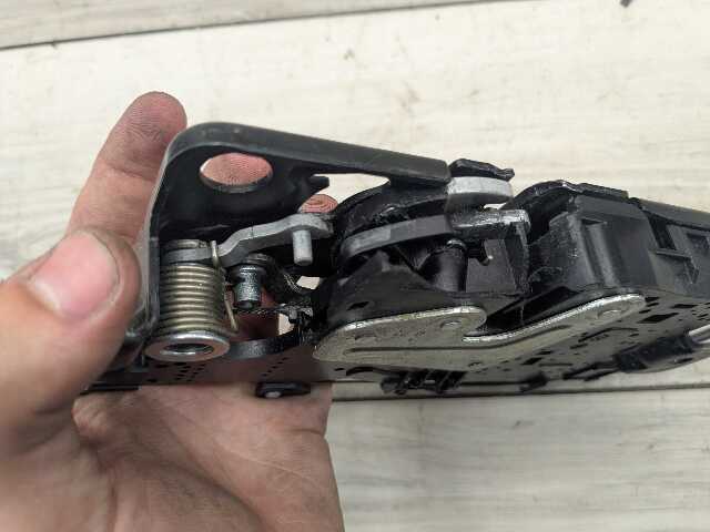 16-22 OEM BMW G11 G12 740 750 M760 Trunk Lid Power Lock Drive Actuator