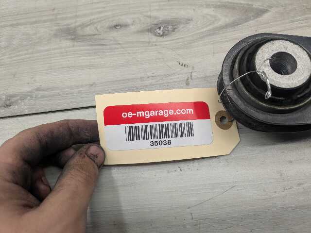 OEM BMW G11 G12 G14 G15 G16 G30 Rear Left Driver Upper Lower Control Arm SET