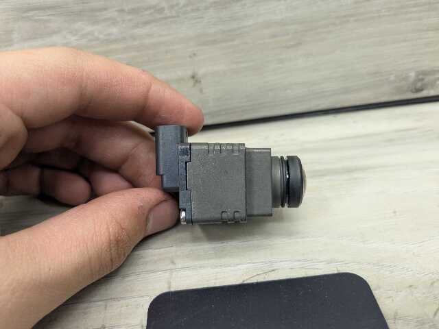 OEM BMW F90 G01 G02 G12 G30 G32 X3 Back Up Rear View Reverse Surround Camera