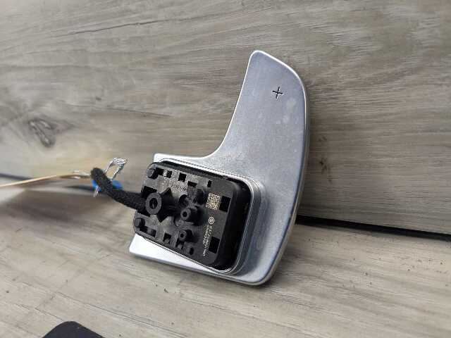 OEM BMW G01 G02 G05 G20 G30 M5 M8 Right Steering Wheel Paddle Down Minus Shifter