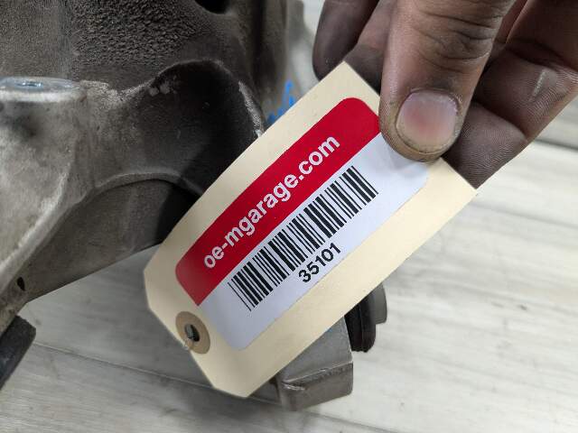 18-24 OEM BMW G01 X3 REAR Left Driver Side Knuckle Wheel Hub Spindle Bearing