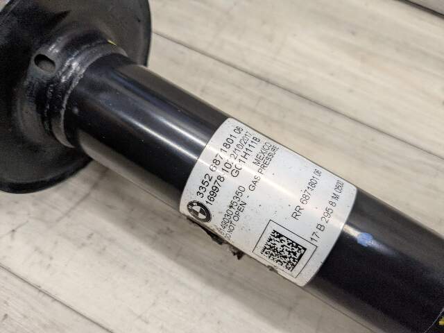 18-24 OEM BMW G01 X3 30i 30iX REAR Left Right Side Strut Shock Absorber Spring