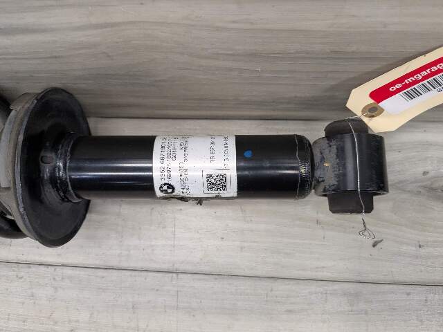 18-24 OEM BMW G01 X3 30i 30iX REAR Left Right Side Strut Shock Absorber Spring