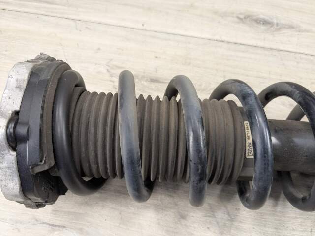 18-24 OEM BMW G01 X3 30i 30iX REAR Left Right Side Strut Shock Absorber Spring