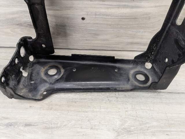 OEM BMW G01 G02 F97 X3 X4 Front Right Passenger Radiator Reinforcement Bracket