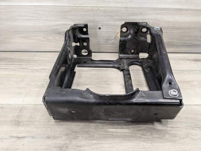 OEM BMW G01 G02 F97 X3 X4 Front Right Passenger Radiator Reinforcement Bracket