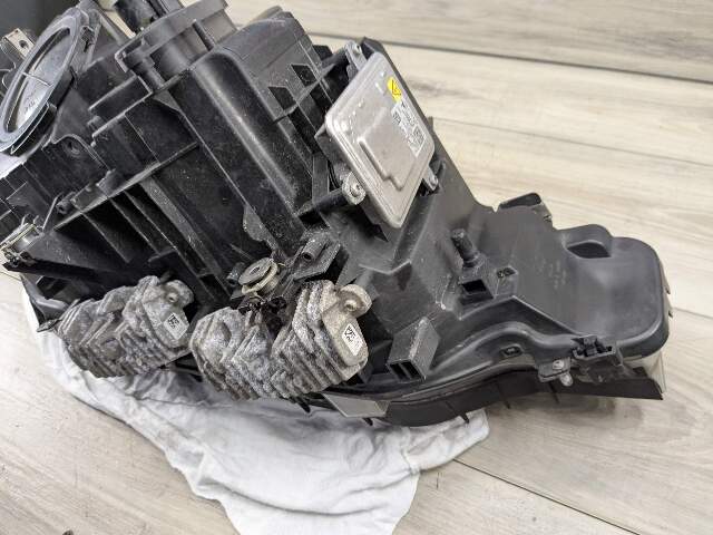 12-15 OEM BMW F30 320 328 335 Left Driver Side Adaptive Xenon Headlight COMPLETE