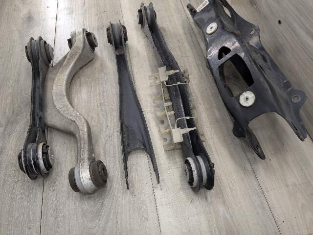 19-25 OEM BMW G05 G06 G07 X5 X7 Rear Right Passenger Control Arm Wishbone SET