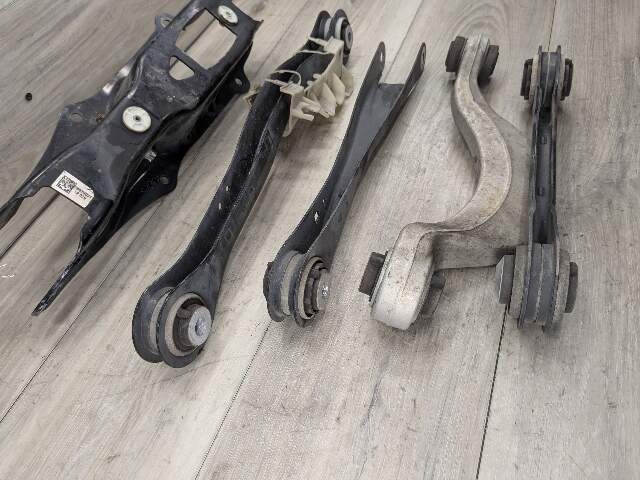 19-25 OEM BMW G05 G06 G07 X5 X7 Rear Right Passenger Control Arm Wishbone SET
