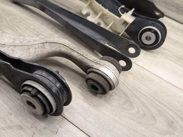 19-25 OEM BMW G05 G06 G07 X5 X7 Rear Right Passenger Control Arm Wishbone SET