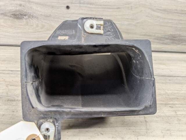 19-25 OEM BME G05 G06 X5 X6 Left Driver Side Bumper Brake Air Duct Vent Trim