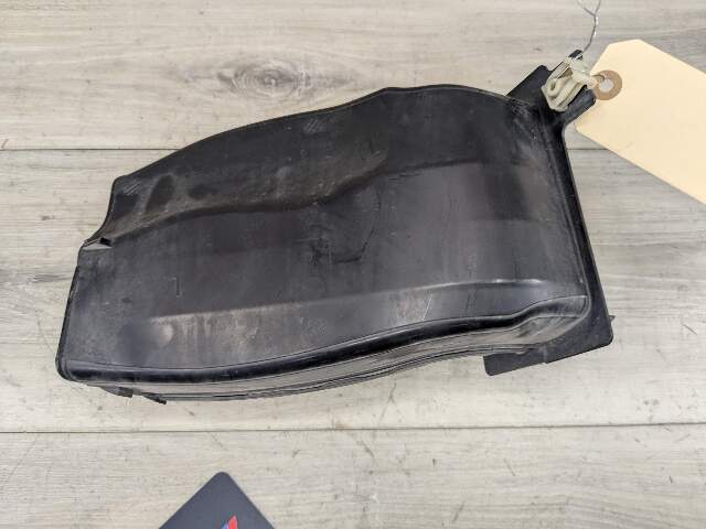 19-25 OEM BME G05 G06 X5 X6 Left Driver Side Bumper Brake Air Duct Vent Trim