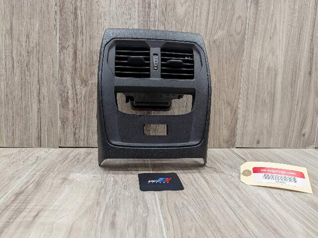 19-24 OEM BMW G20 G80 330 M340 M3 Rear Center AC Air Vent Grille