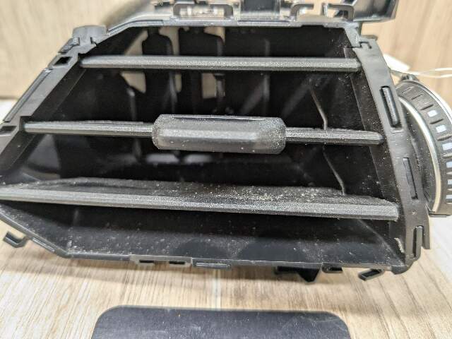 19-24 OEM BMW G20 G22 G23 G26 G80 G82 M3 Right Passenger Air AC Vent Dash Grille
