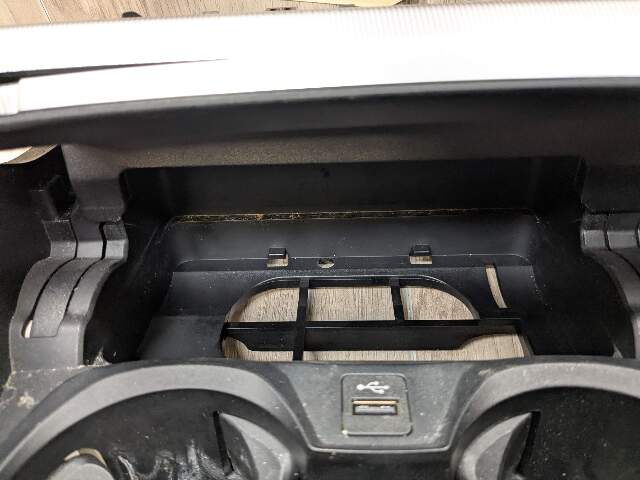19-24 OEM BMW G20 G22 G23 330 M340 430 M440 Center Console Storage Cup Holder