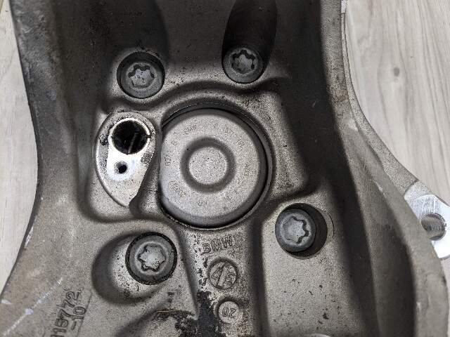 19-25 OEM BMW G20 G22 G23 FRONT Right Passenger Hub Spindle Knuckle Bearing RWD