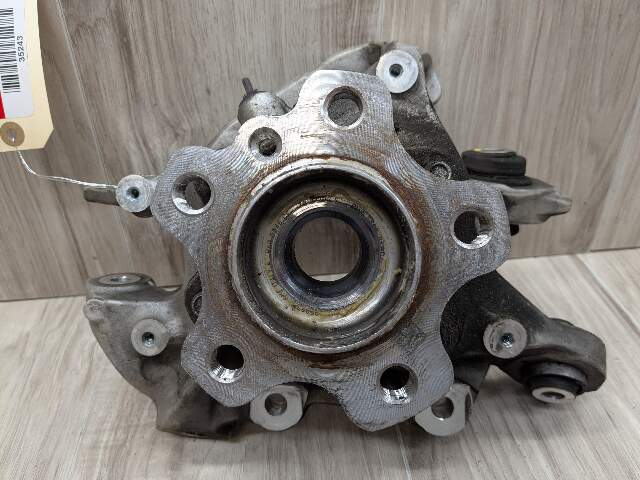 19-24 OEM BMW G20 330 M340 REAR Left Driver Side Knuckle Hub Spindle Bearing