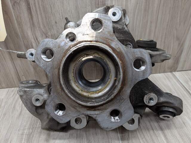 19-24 OEM BMW G20 330 M340 REAR Left Driver Side Knuckle Hub Spindle Bearing