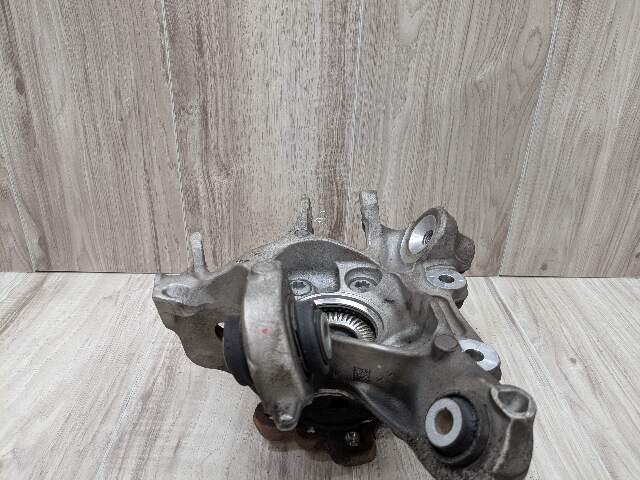 19-24 OEM BMW G20 330 M340 REAR Left Driver Side Knuckle Hub Spindle Bearing
