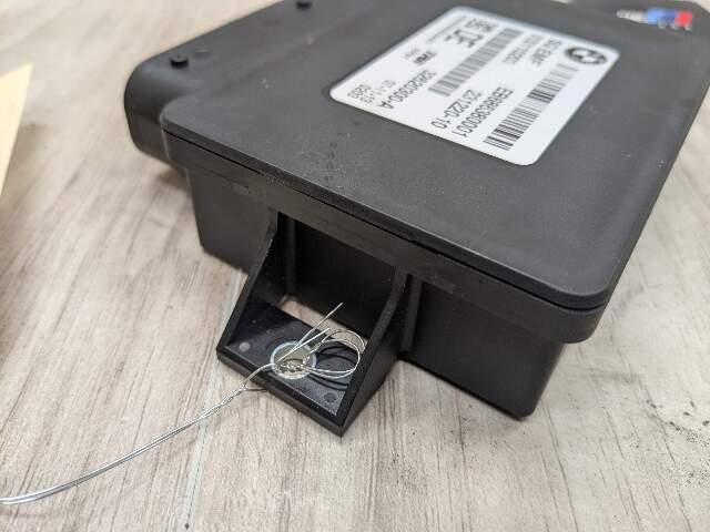 11-18 OEM BMW F06 F10 F12 F13 F25 Electric Parking Park Brake Control Module EMF