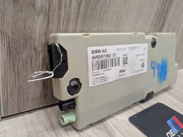 OEM BMW F06 F10 F13 M5 M6 Radio Antenna Amplifier Module