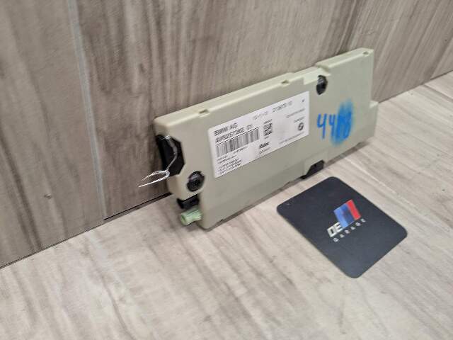 OEM BMW F06 F10 F13 M5 M6 Radio Antenna Amplifier Module