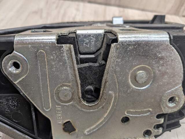 BMW E82 E90 E92 F22 F30 F32 E60 F10 M3 X5 Front LEFT Door Lock Latch Actuator