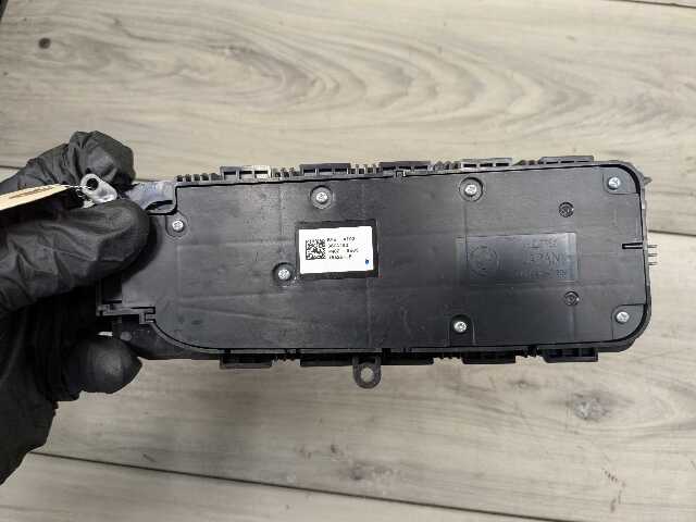 OEM BMW F95 F96 G05 G06 G07 X5 X6 X7 Front Left Driver Seat Adjust Switch Module