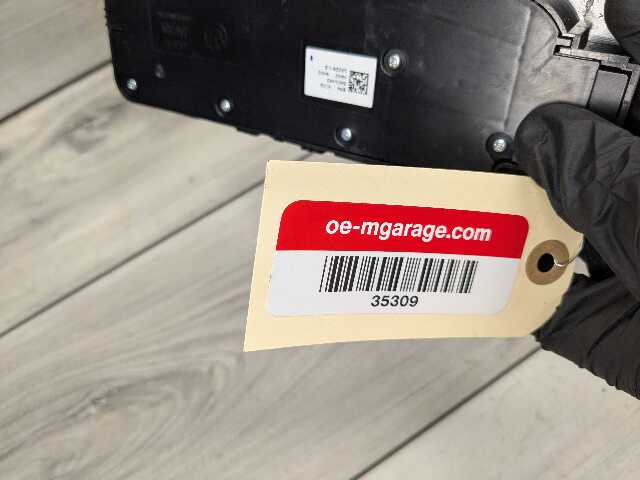 OEM BMW F95 F96 G05 G06 G07 X5 X6 X7 Front Left Driver Seat Adjust Switch Module