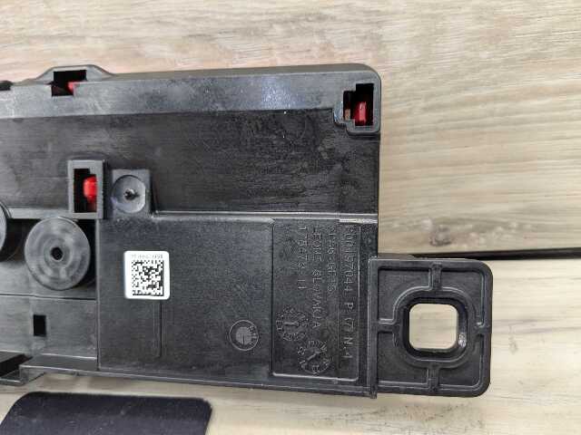 OEM BMW G05 G06 G07 X5 X7 Rear Battery Junction B+ Power Fuse box Distribution