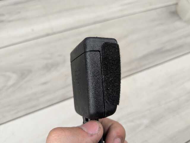 OEM BMW F95 F96 G05 G06 G07 G09 X5 X6 X7 Front Left Right Seatbelt Buckle Black